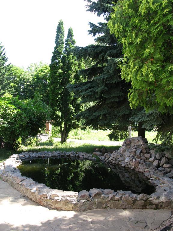 Motel Poltava Kültér fotó