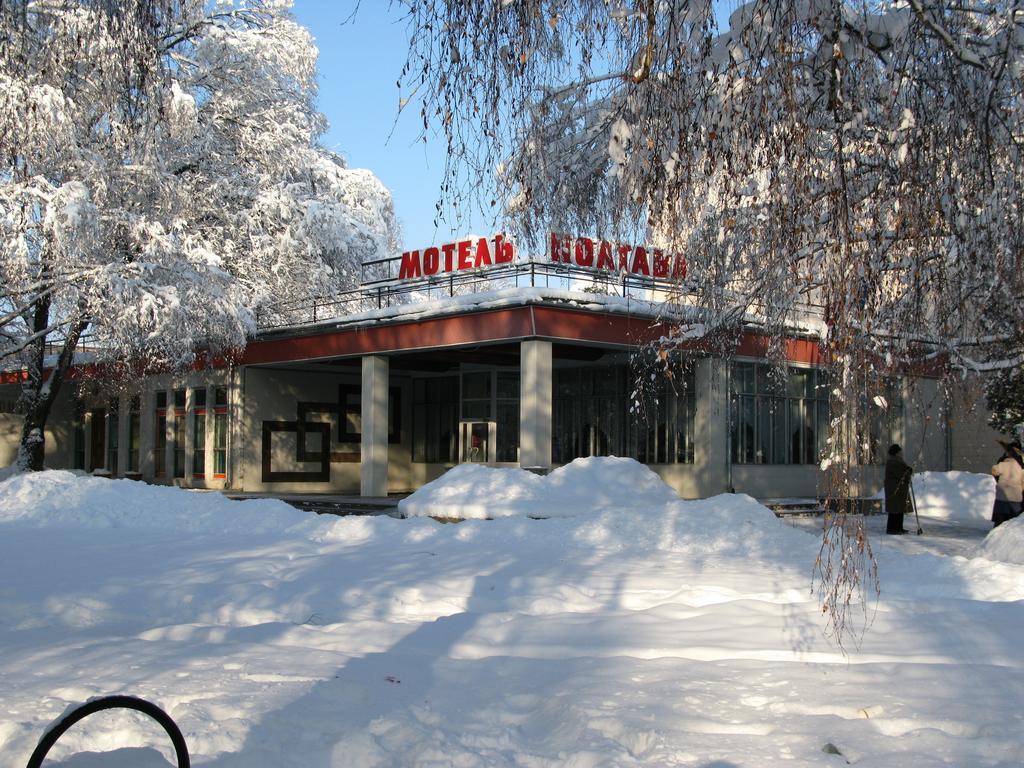 Motel Poltava Kültér fotó